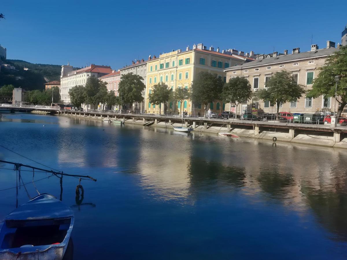 City Studio Market 5 - Rijeka Rent Exteriör bild
